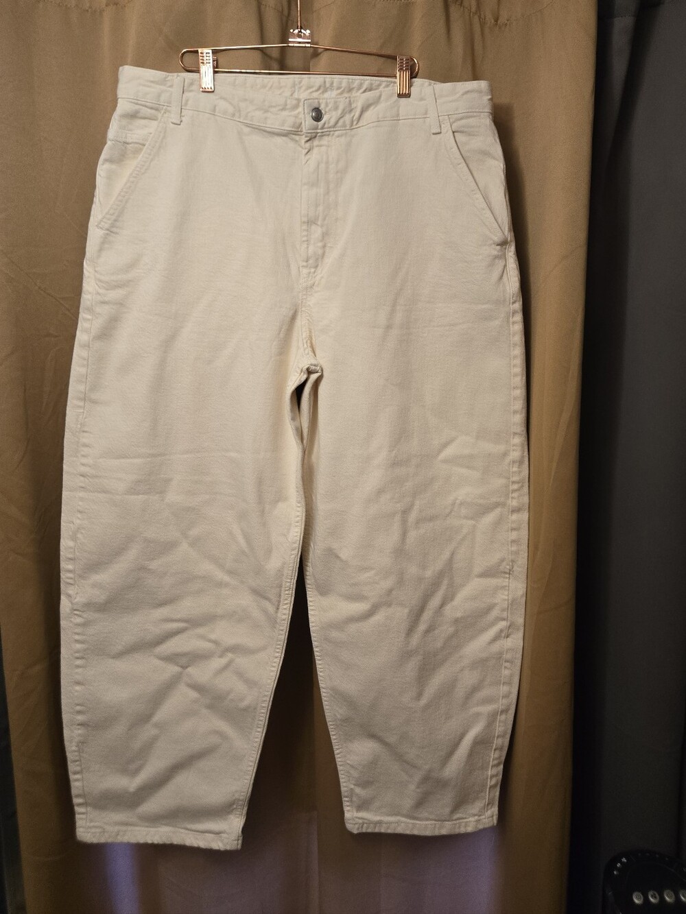 Cream Barrel Jeans